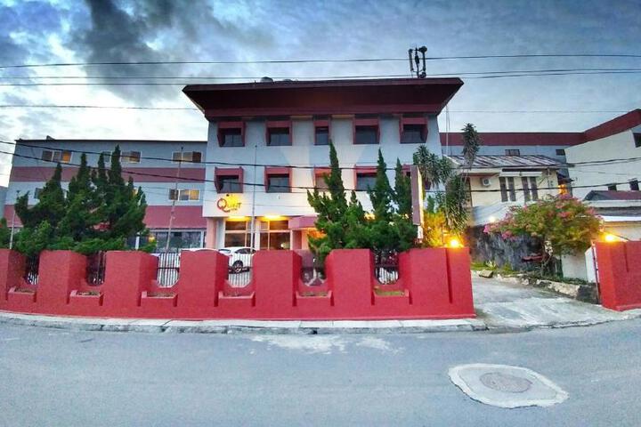 Quint Hotel