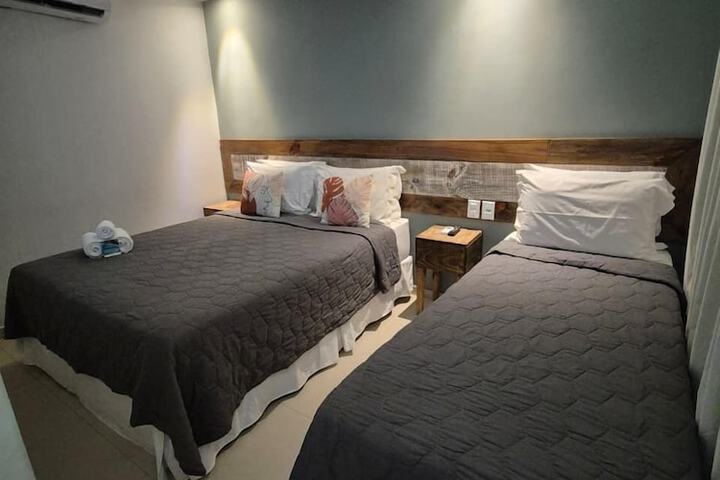 Room 15 of 116