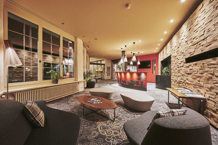 Hotel Interior 6 of 88