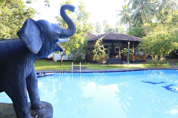 Pool 30 of 57