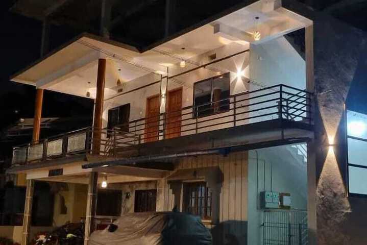 Room 5 of 20