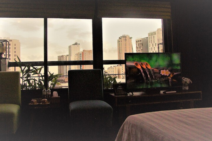 Room 43 of 117