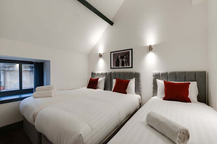Room 40 of 81