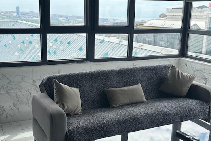 Room 21 of 52