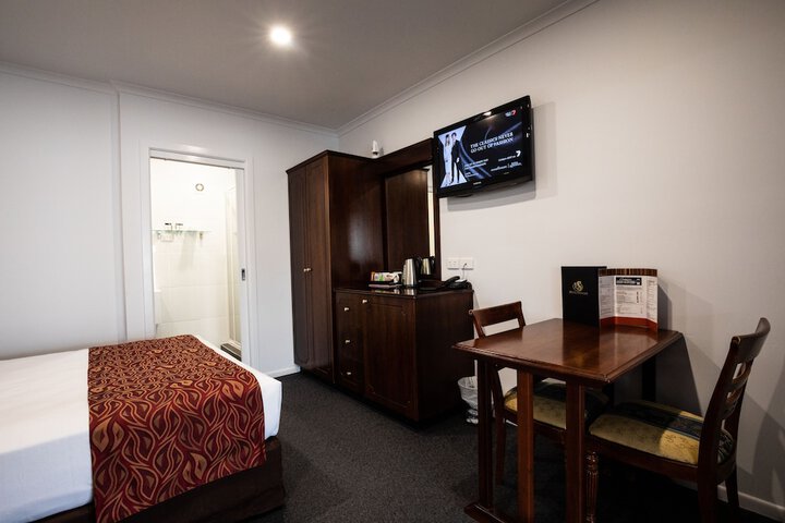 Room 20 of 43