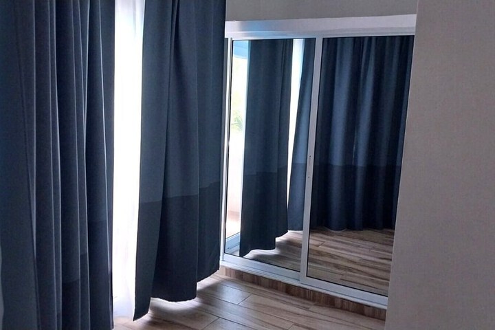 Room 21 of 80