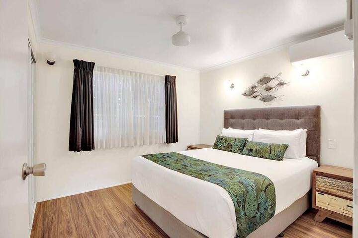 Room 18 of 154