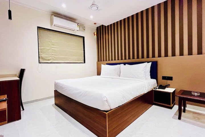 Room 7 of 43