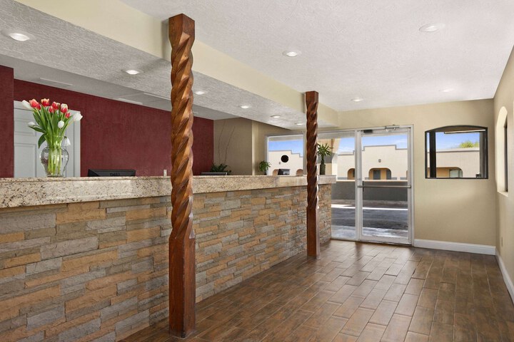 Lobby Photos