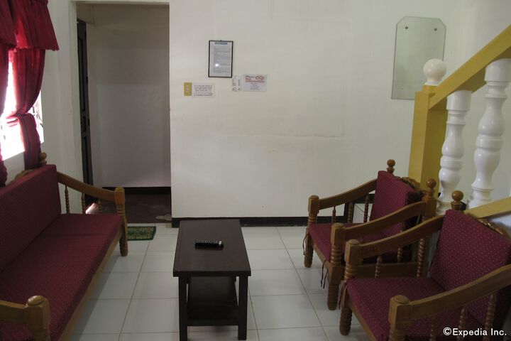Room 28 of 65