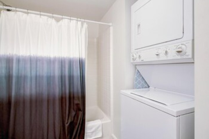 Room 60 of 63