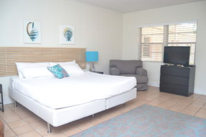 Room 20 of 32