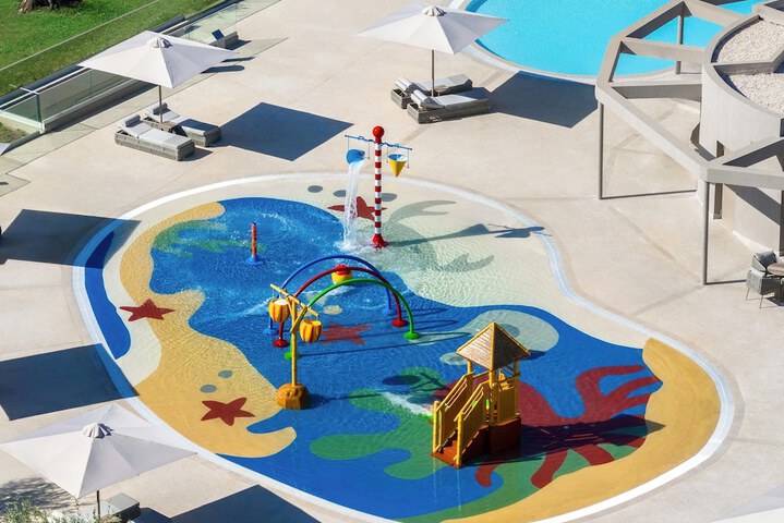 Pool 203 of 594
