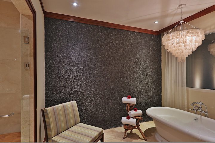 Room 30 of 164