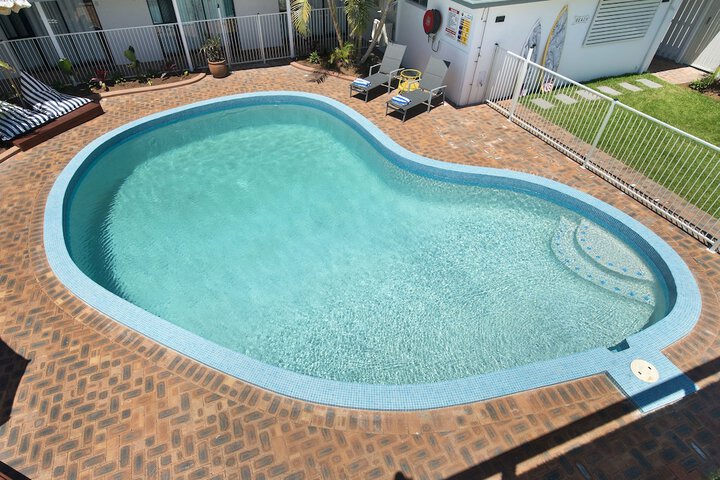 Hotel Pool