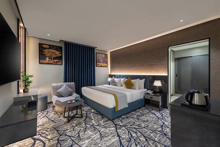 Room 19 of 44