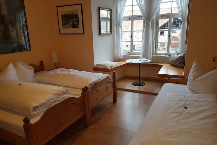Room 29 of 80
