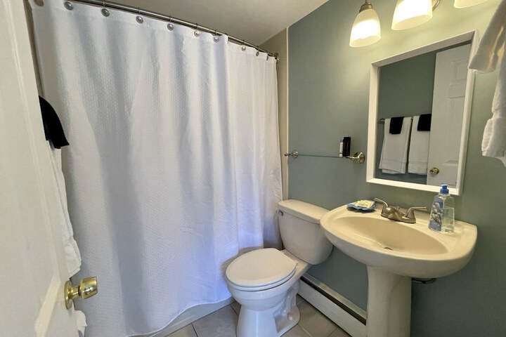 Room 52 of 101