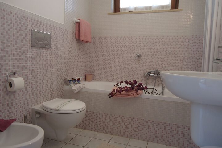 Room 20 of 48