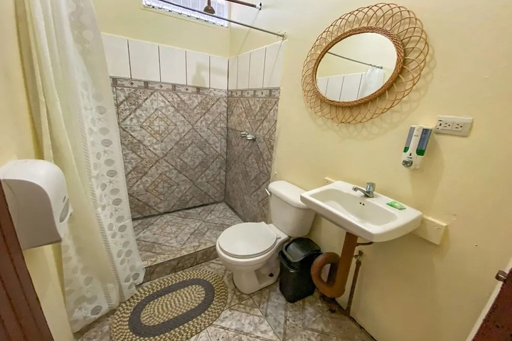 Room 8 of 21