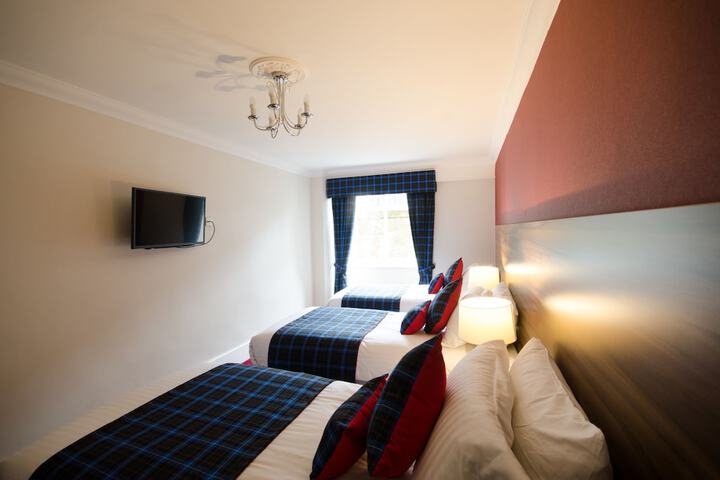 Room 43 of 67