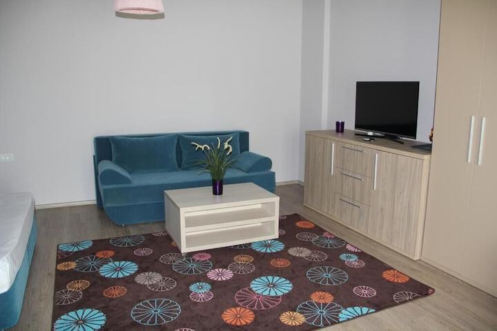 Room 19 of 68