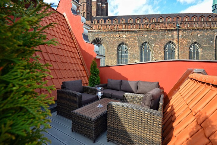 Terrace/Patio 75 of 78