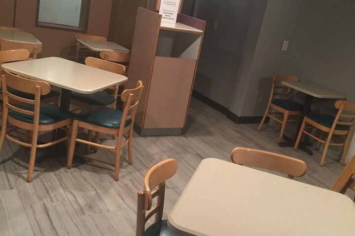 Breakfast area