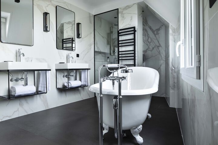 Bath Interior