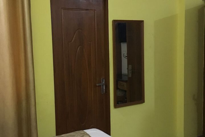 Room 22 of 57