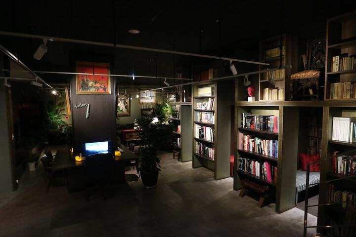 Hotel Interior 95 of 127