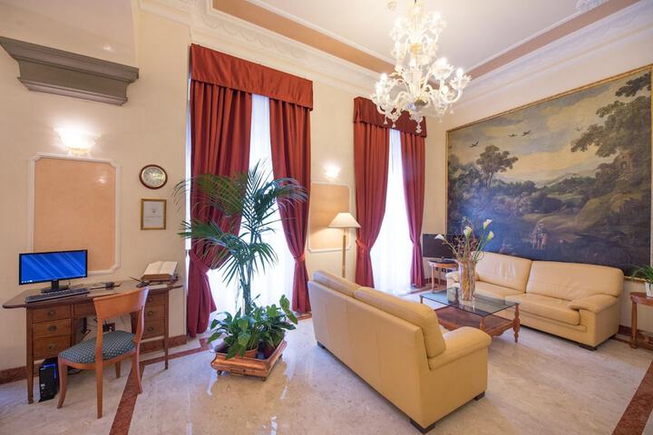 Guest Lobby