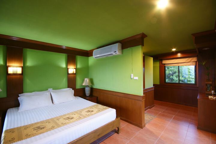 Room 20 of 101