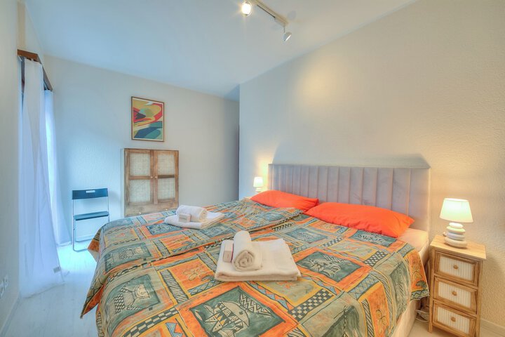 Room 3 of 22
