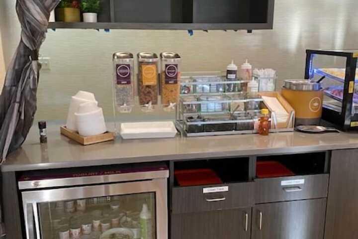 Breakfast buffet
