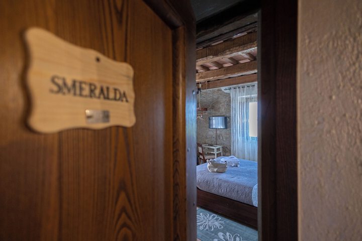 Room 71 of 207