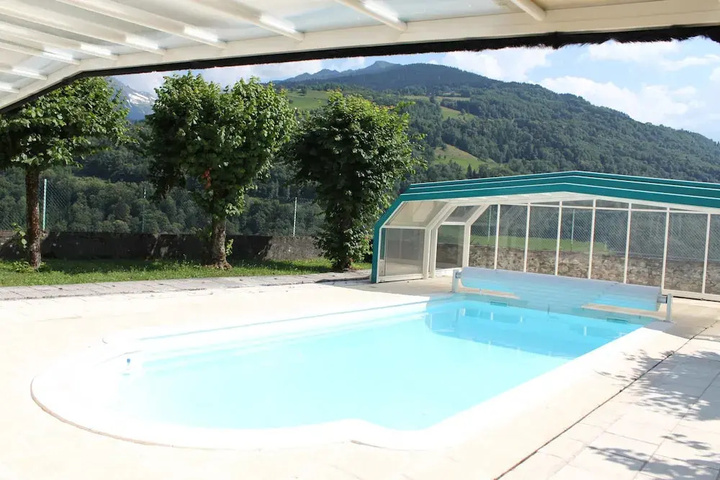 Pool 8 of 14