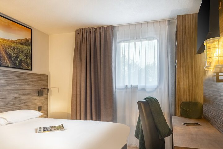The Originals City Angers Sud – Le Village 49 in Les Ponts-de-Ce