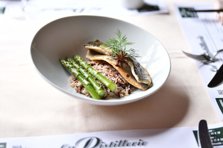 Dining Photos
