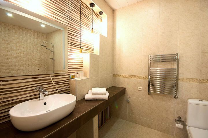 Room 14 of 46