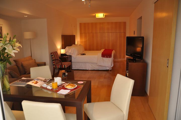 Room 17 of 25