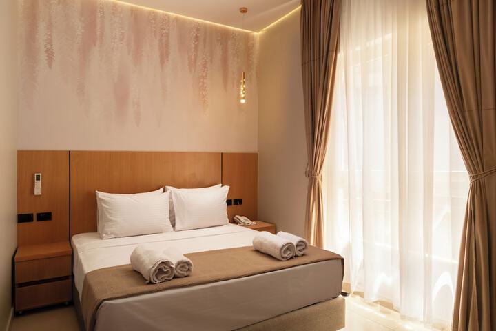 Room 8 of 44
