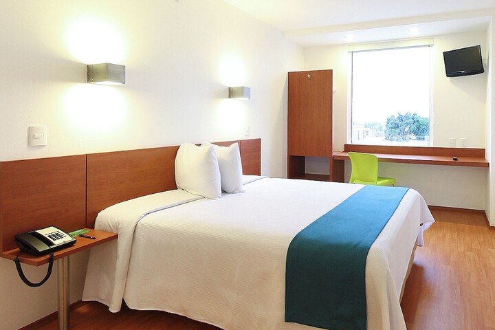 Room 15 of 70