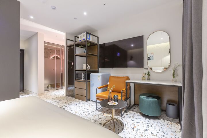 Room 58 of 110