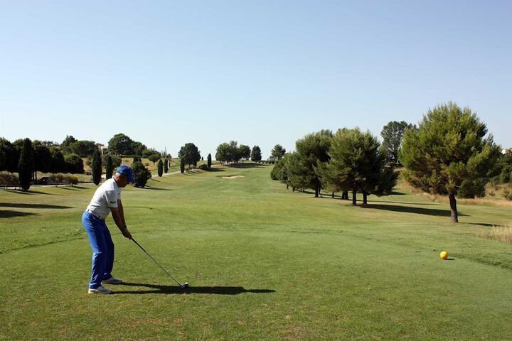 Golf 19 of 27