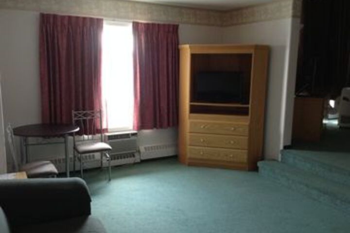 Room 20 of 53