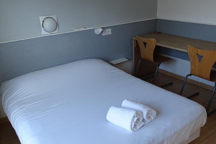 Room 22 of 89