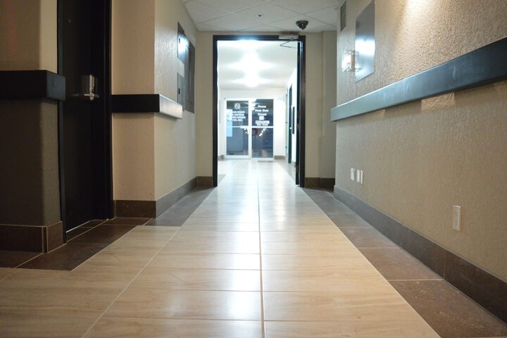 Ballroom/Hall 65 of 70