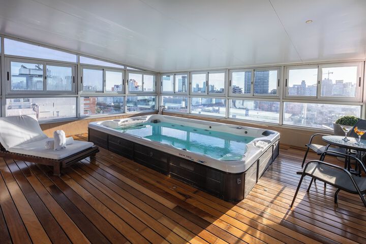 Pool Hotel