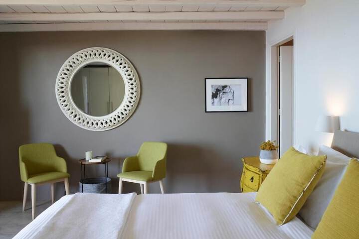 Room 71 of 231